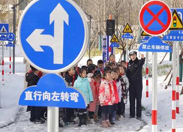 烟台高新区：畅通城市“动脉”