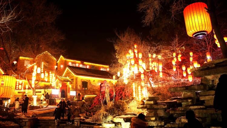 淄博：花灯璀璨 夜景如画年味浓