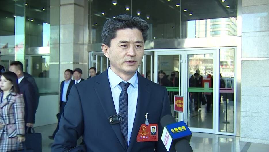 两会声音丨日照市人大代表徐群德：在推动观光游向休闲度假游方面做出贡献