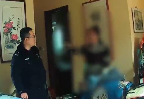 “軍官”男友教會投資理財 煙臺女子取現46萬被民警及時攔下