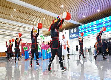春运首日 烟台西站举行春运启动仪式
