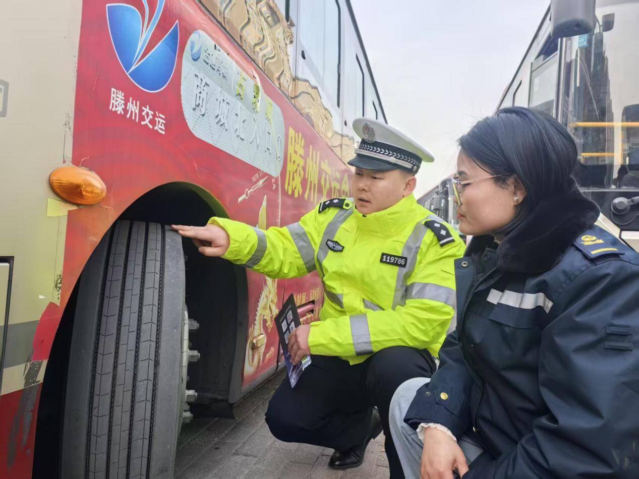 滕州交警全力开启春运保障模式