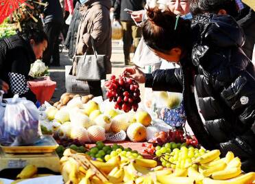 閃電海報｜山東發放寵粉大禮包，過年“買買買”的快樂誰懂？