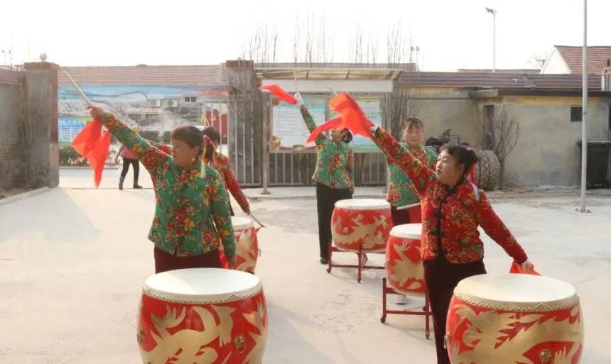 鄒平市碼頭鎮：快板說唱新風尚 移風易俗入人心