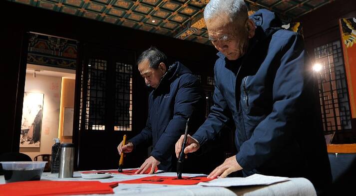 潍坊市潍城区：志愿服务增年味 欢乐喜庆迎新年