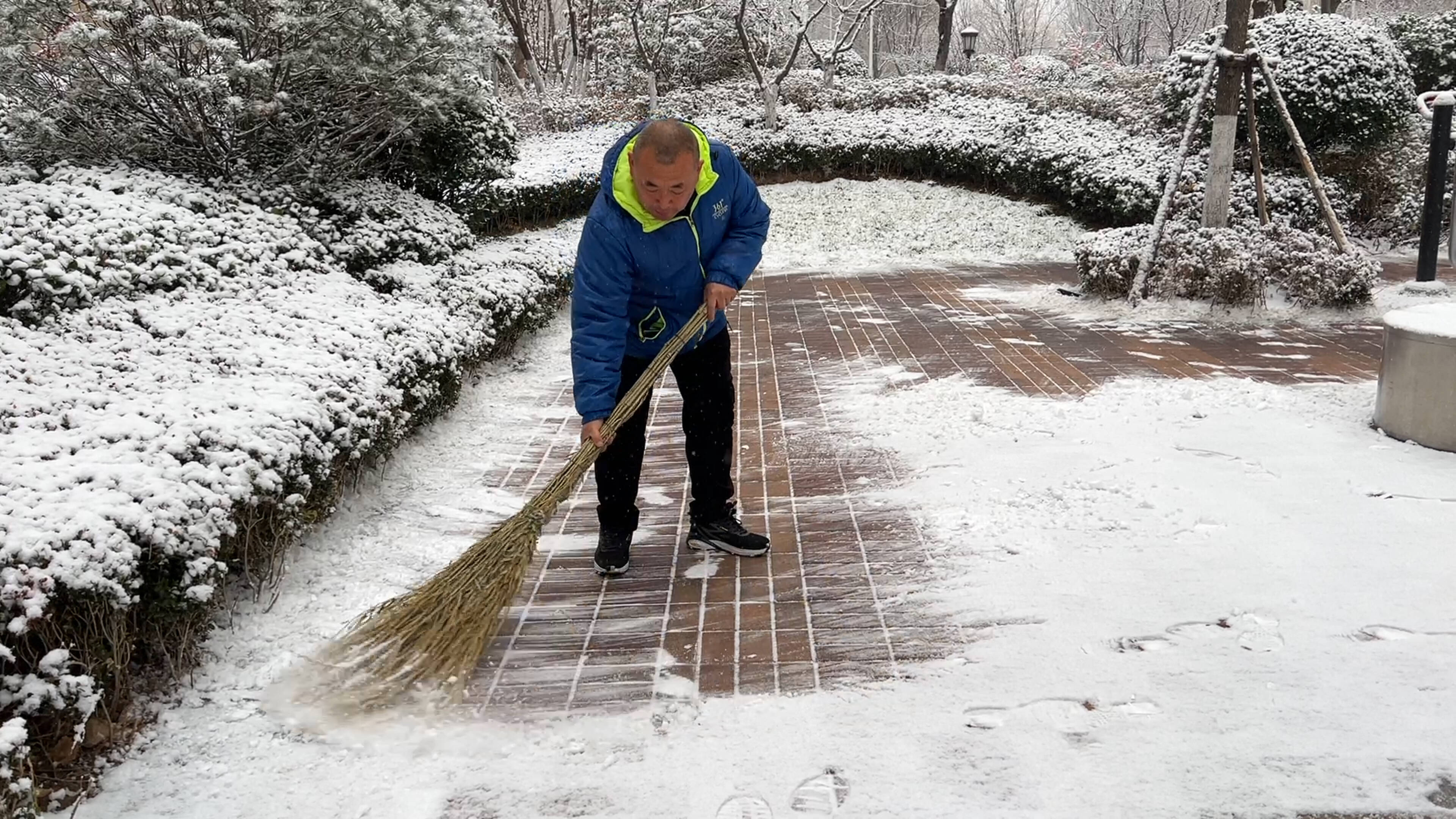 除了威海都下了！山東12市開展人工增雪作業130輪次 兩地積雪達8厘米