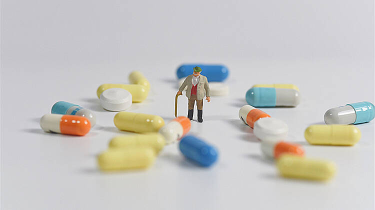 药品储存、药品分类......老年人要正确管理药品