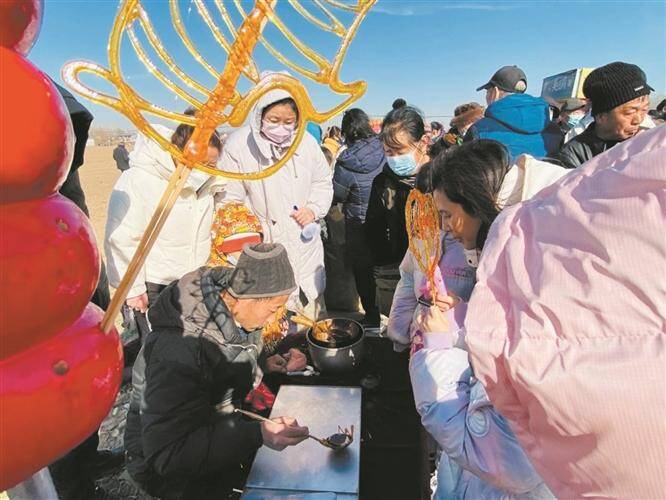 五百年民俗传承 乌河七孔桥踩桥会展现临淄传统文化魅力
