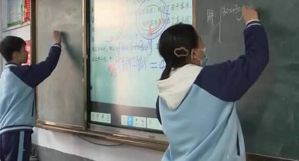 AI赋能教育 老师教你如何正确使用学习路上的“解题外挂”