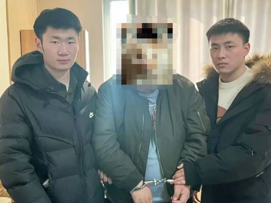 濱城公安快打快破一起利用NFC盜刷“黃金洗錢”案