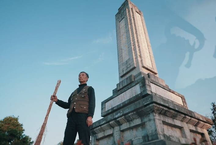 過去你們守著國，現在我們守著你