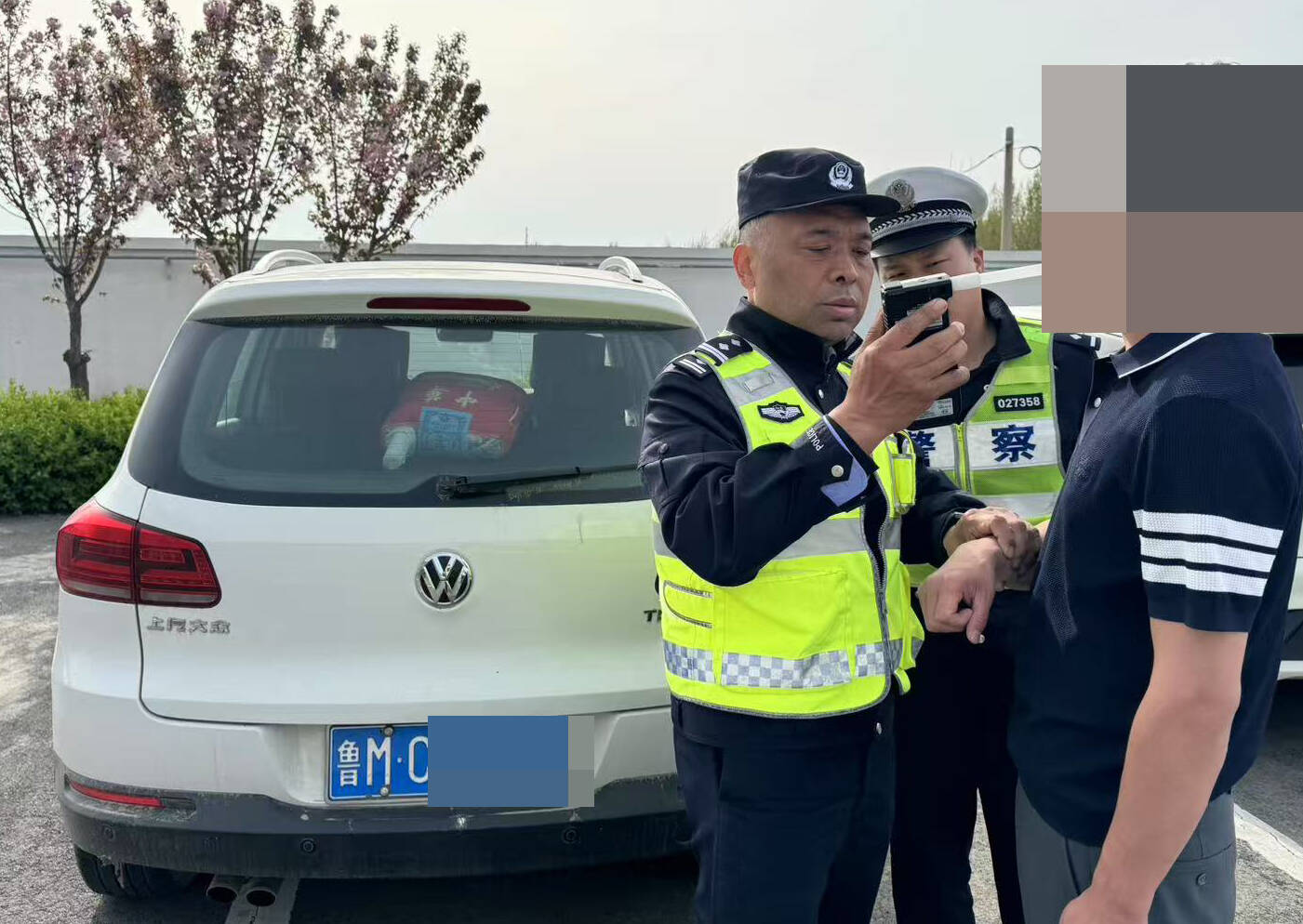 淄博：前脚被代驾送回家 后脚又酒驾出门