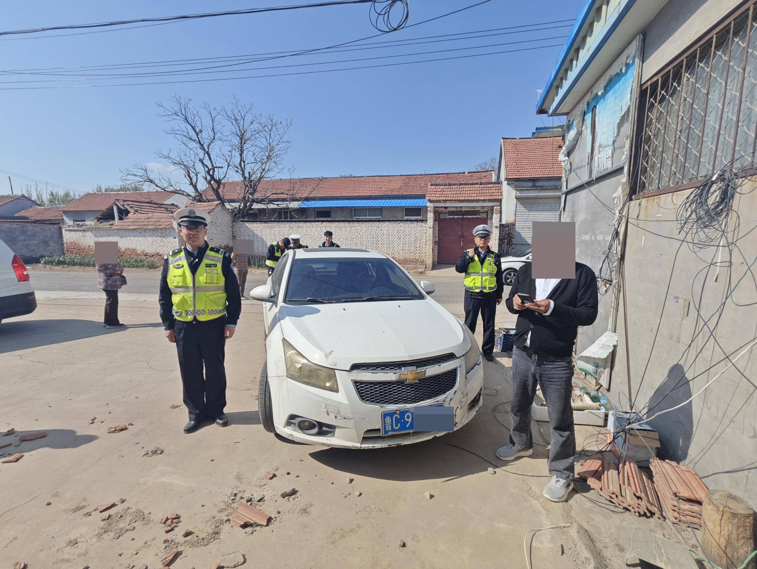 淄博：酒后“仗义”给朋友带路 却因酒驾被查