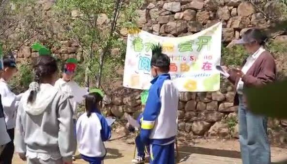 世界读书日淄博出圈新操作！亲子共读+自然体验解锁阅读新姿势