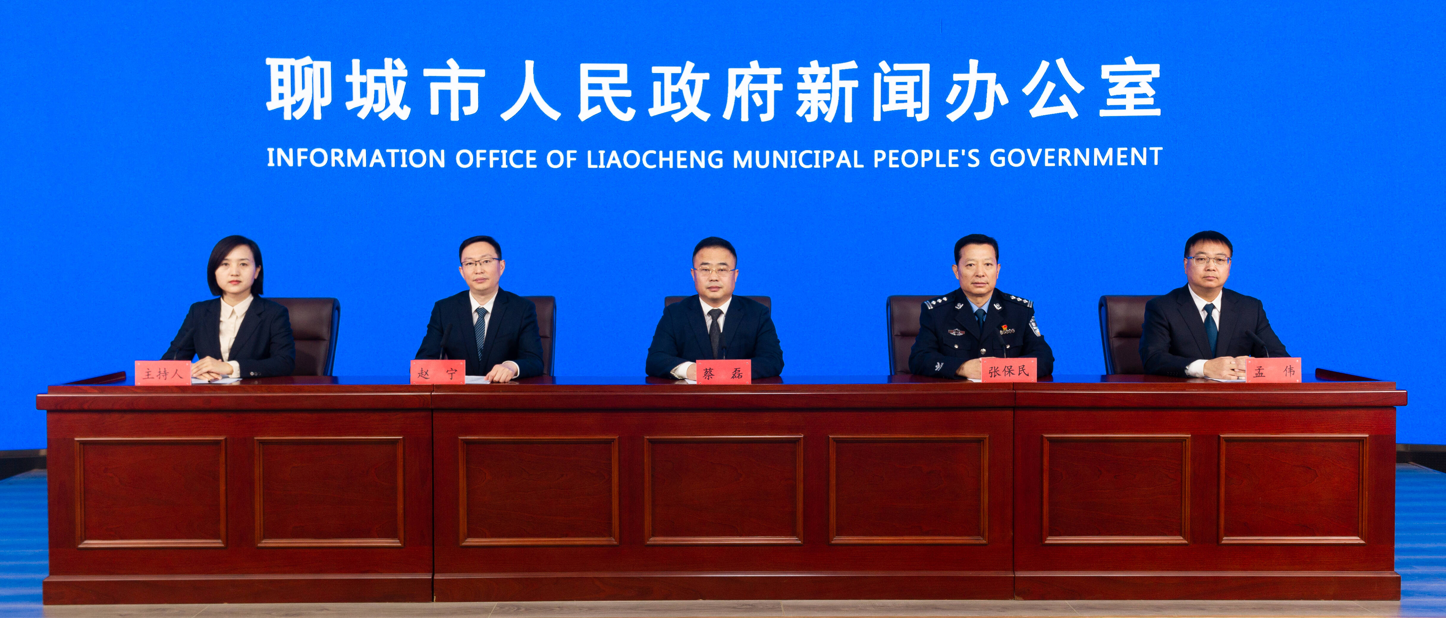 2025年聊城半程马拉松赛｜构建“急救车+医疗站+移动医护”救援网络，确保参赛人员身体健康