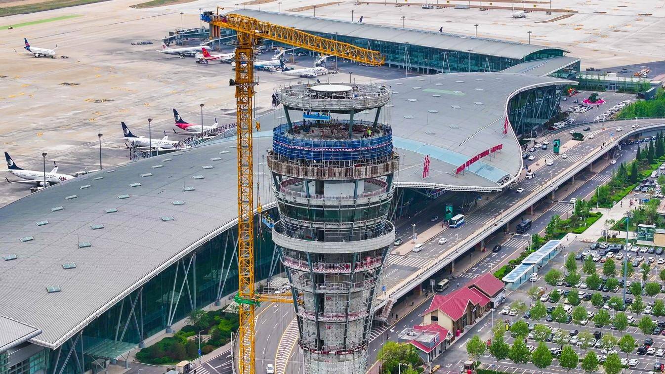 济南机场二期改扩建工程：“五一”建设不打烊 奋力跑出加速度