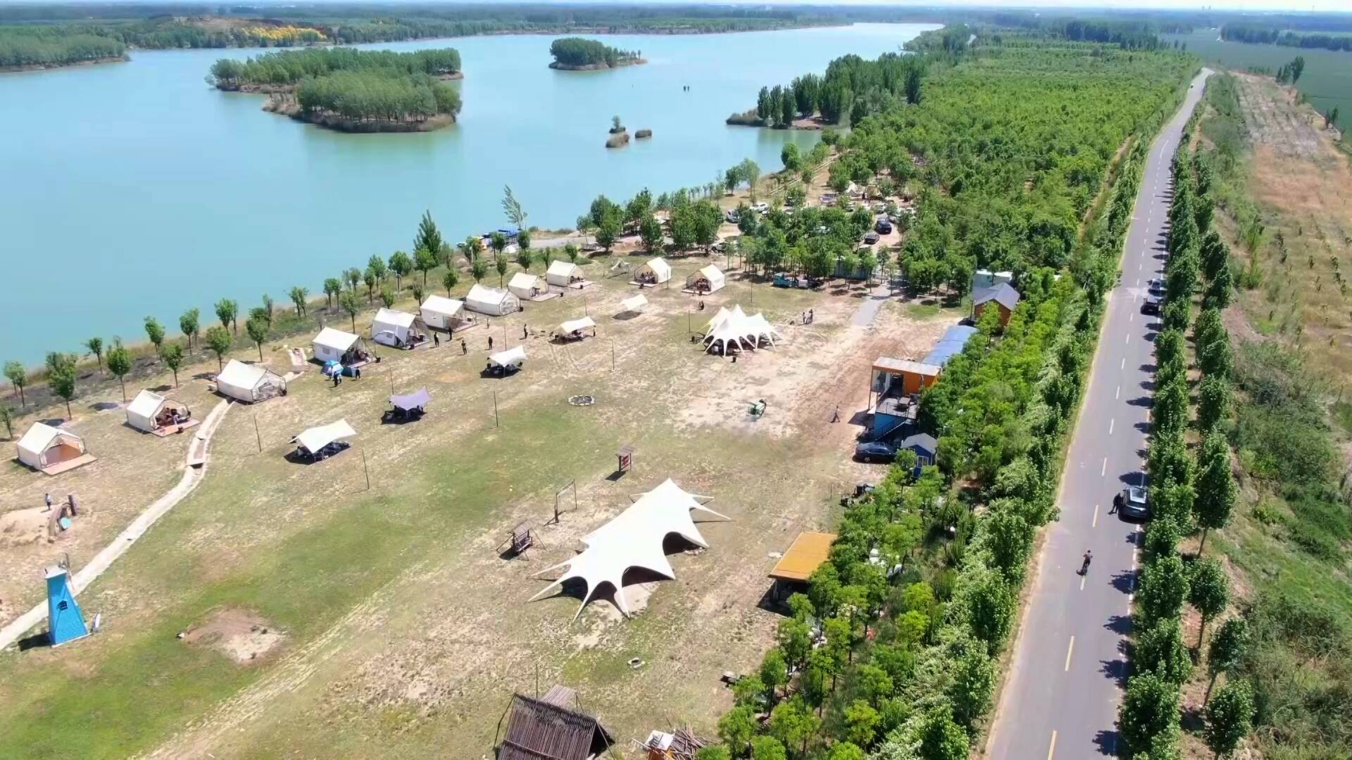 聊城露营基地嗨翻天！“湿地+”点燃假日文旅新活力