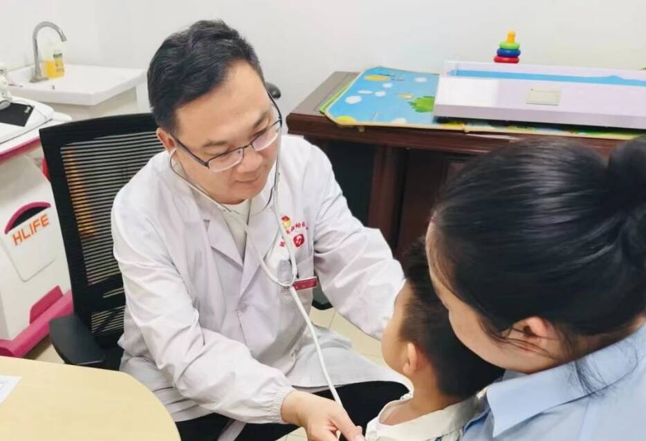 邹平市迎来节后就诊高峰 医务人员全力保障群众就医需求
