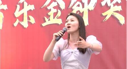 跟着马拉松游寿光丨优秀青年歌手放歌寿光菜博会 文艺志愿服务点缀美好生活