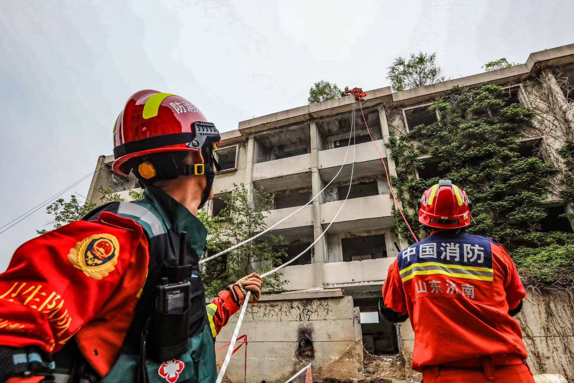 “使命召喚·齊魯礪劍2025”地震災害救援跨區域實戰拉動演練圓滿結束
