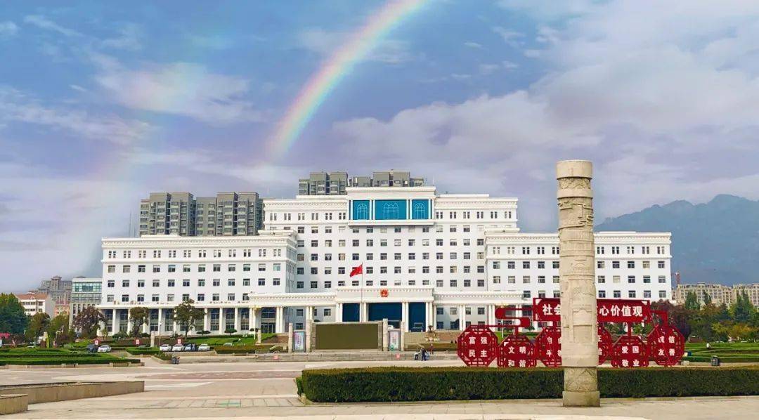 本周日起，泰安这处音乐喷泉将定时开放！