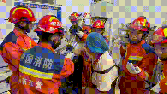 紧急！手卡压面机 东营消防紧急救援