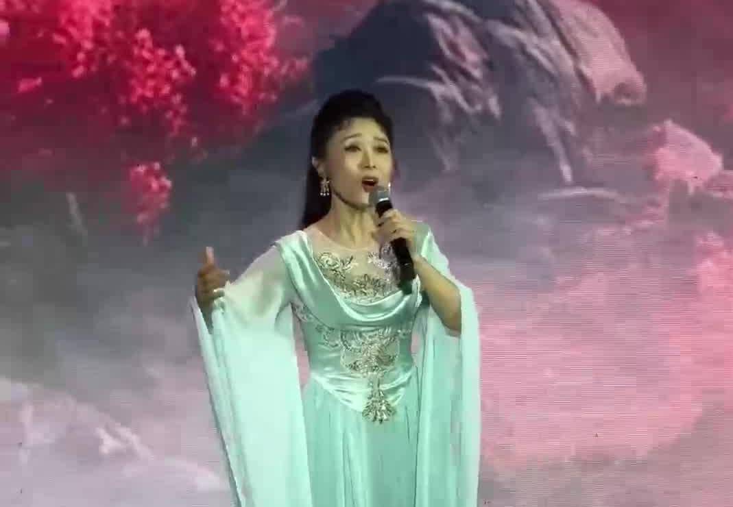 2025泰安市文旅产业高质量发展大会丨时隔34年 著名黄梅戏演员吴琼再唱《肥城之恋》