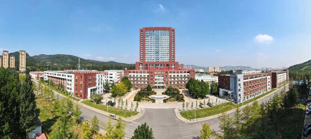 97项！青岛西海岸新区这处政务服务网点开在学校里