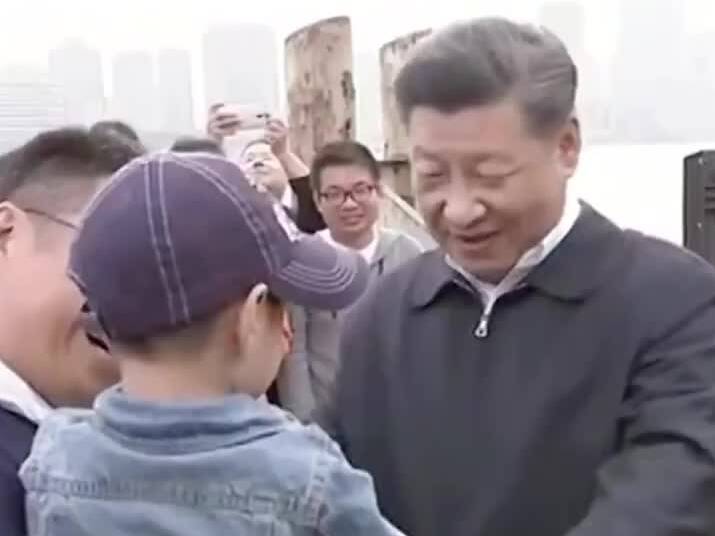 拾光紀·習近平與少年兒童的暖心瞬間