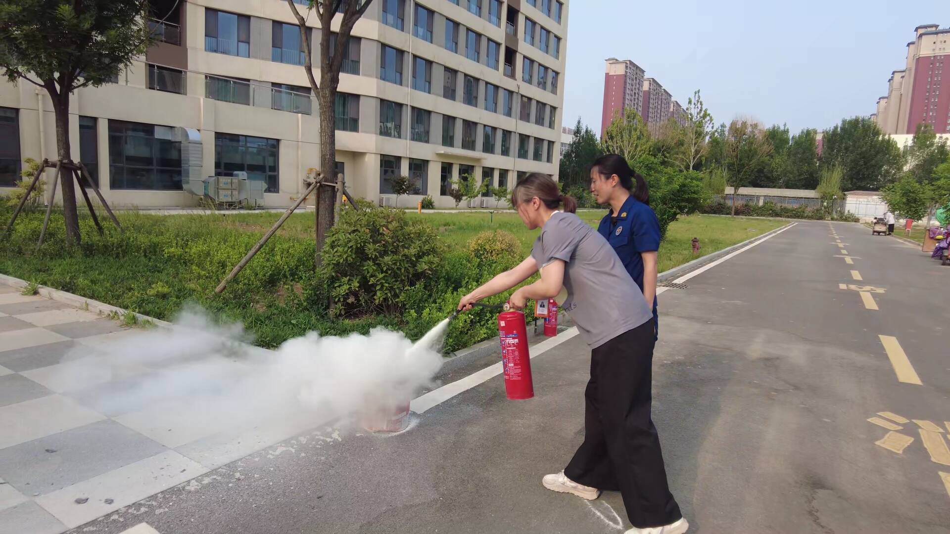 從巡查到撲救全覆蓋！鄒平消防提升養老機構“應急戰斗力”