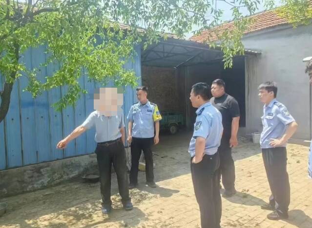 惠民一男子順手“牽”狗被抓獲