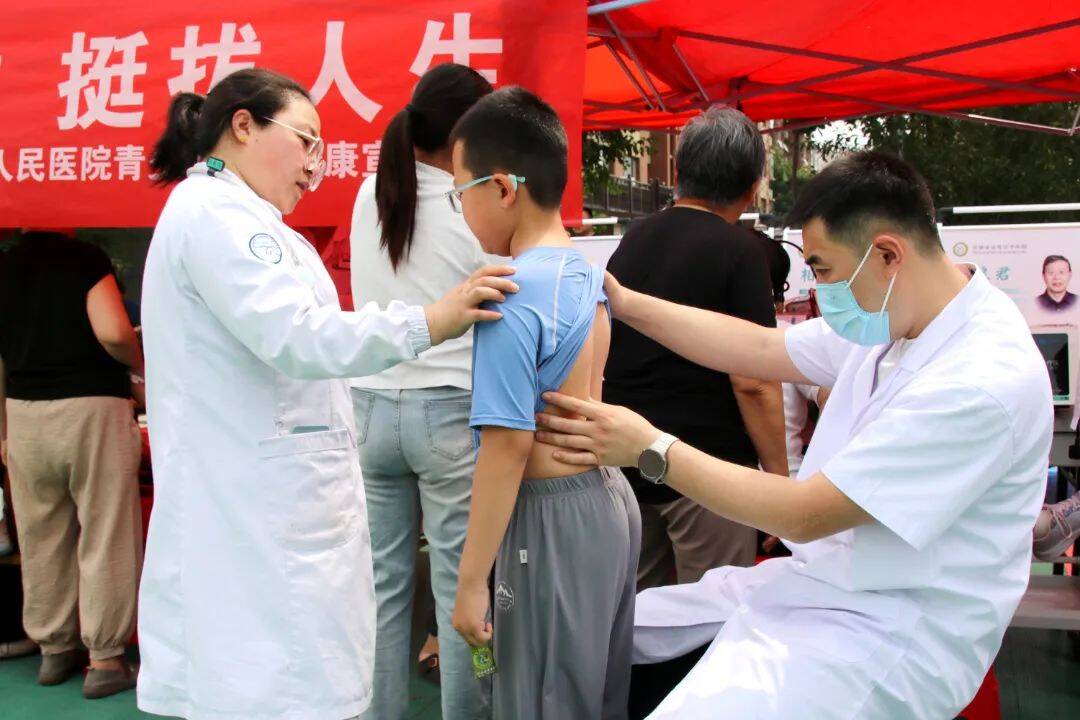 受益學生5000余人次 濱州市開展中醫藥防治兒童青少年脊柱側彎系列活動