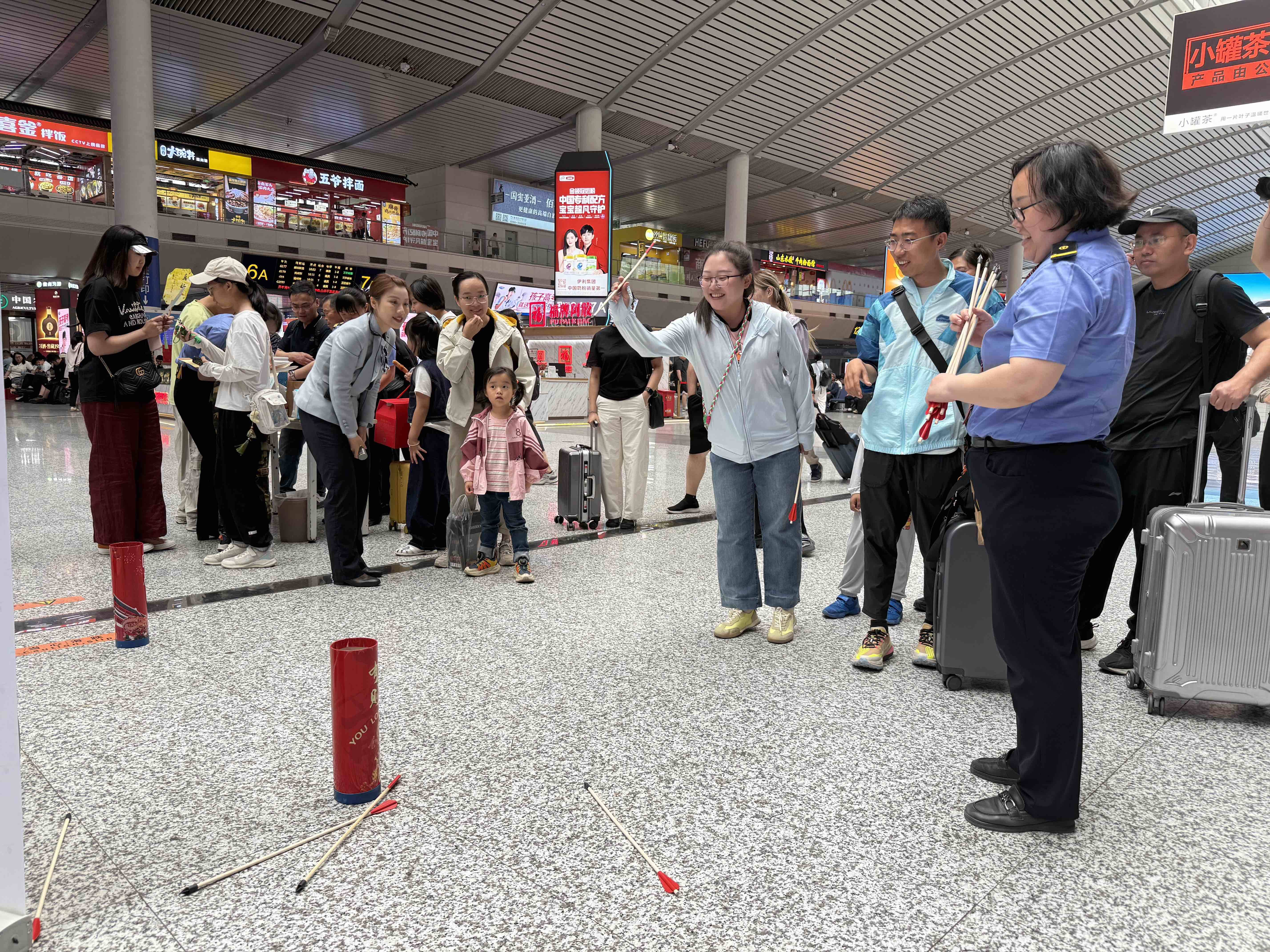“美好旅途 ‘粽’享端午”活動在濟南西站舉辦