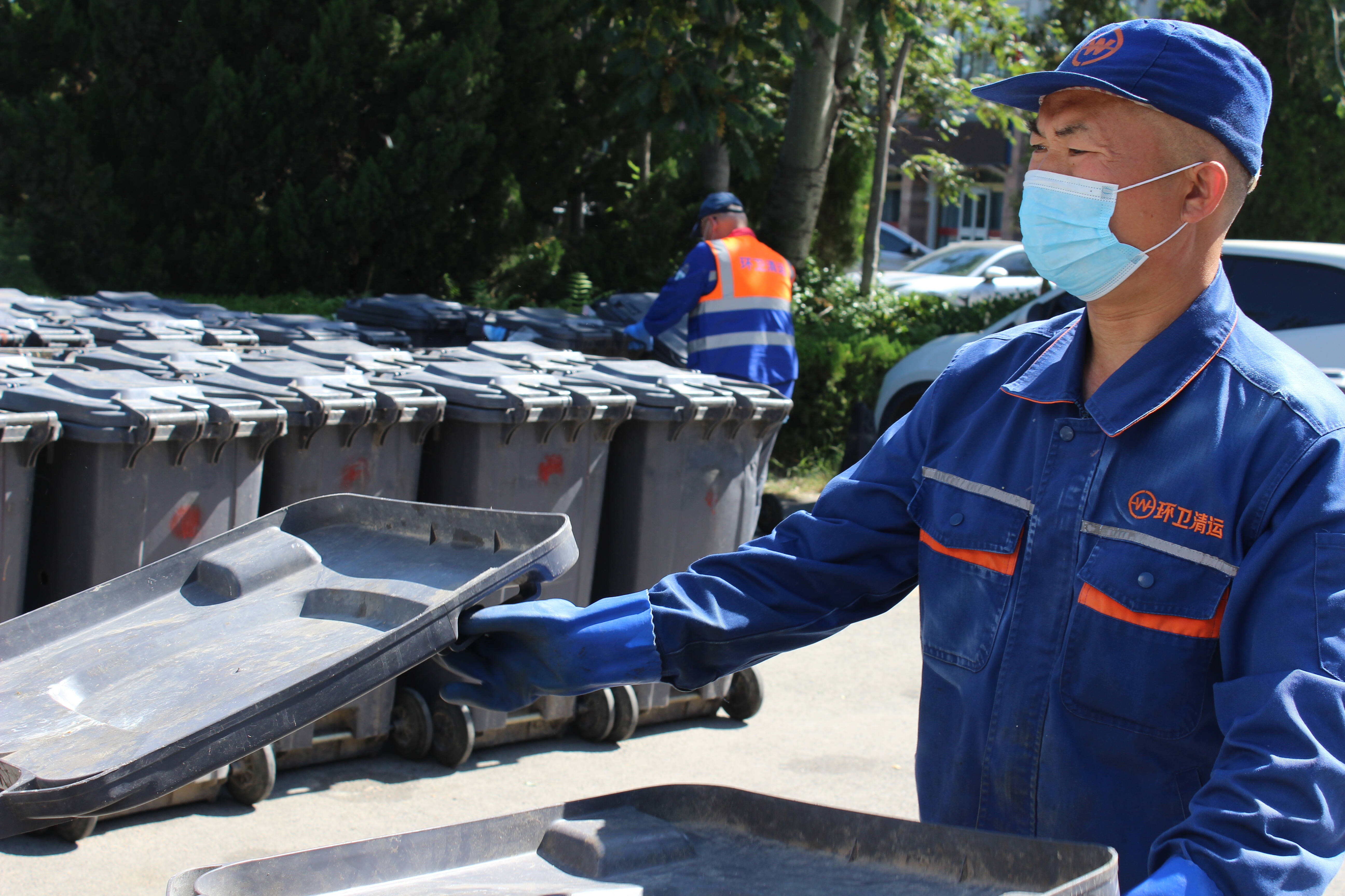 凌晨4點的城市“凈行者”——濱州一位環衛清運工的13年堅守