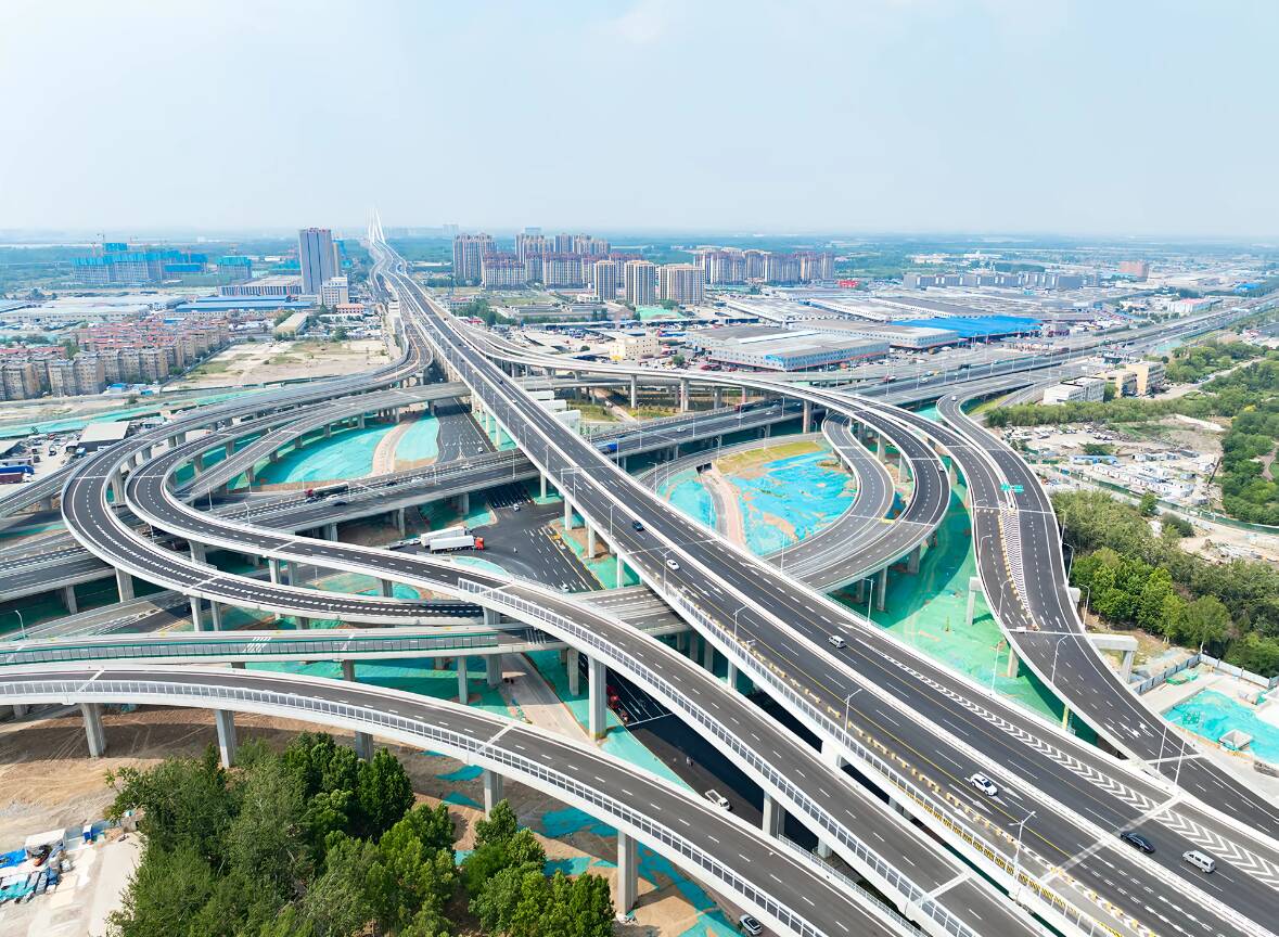 济南新建零点枢纽互通立交各匝道6月底前陆续启用