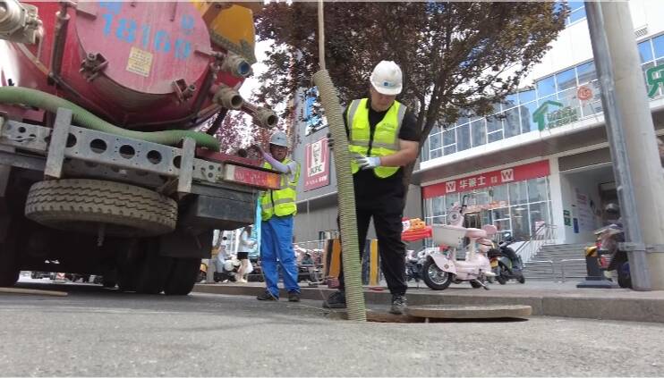 潍坊市坊子区：“人机结合”护航218公里地下排水管网稳定运行 保障安全度汛