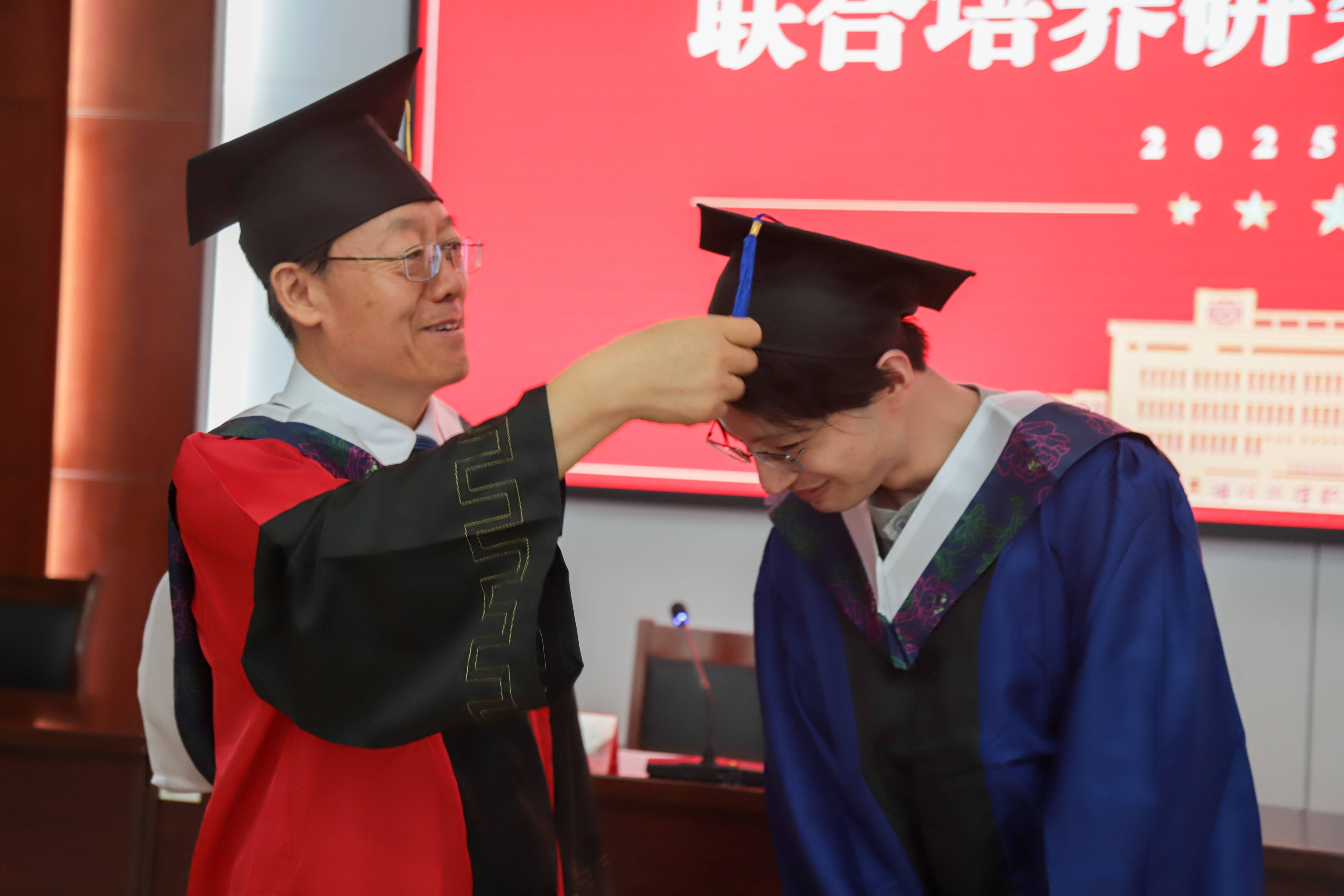 职业教育人才培养再启新篇 潍坊护理职业学院联合培养研究生毕业典礼举行