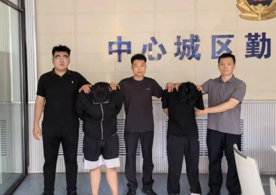 4小時速破盜竊案 無棣公安錦旗+1