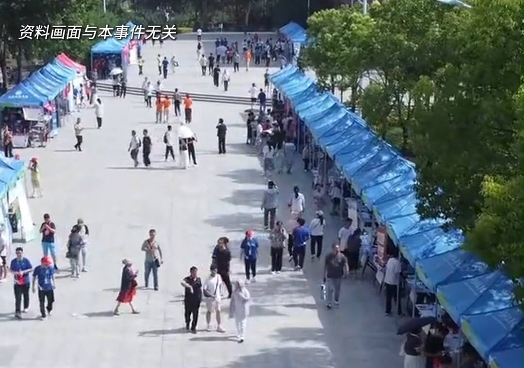 高考报志愿 800多个专业怎么选？