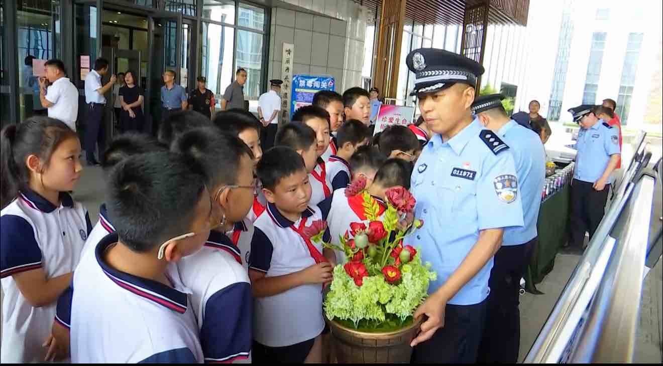 濟南市長清區首屆“健康人生 綠色無毒”禁毒宣傳教育公益作品展開展