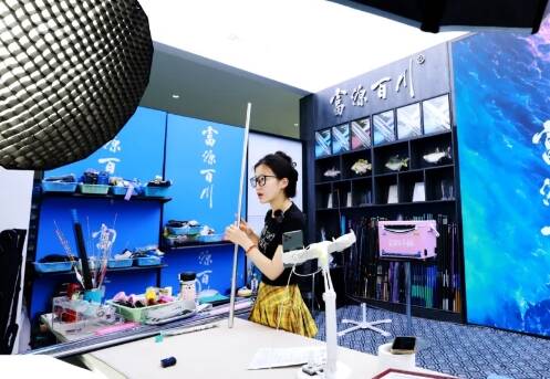 威海：从仓库到直播间，奏响旺季交响曲