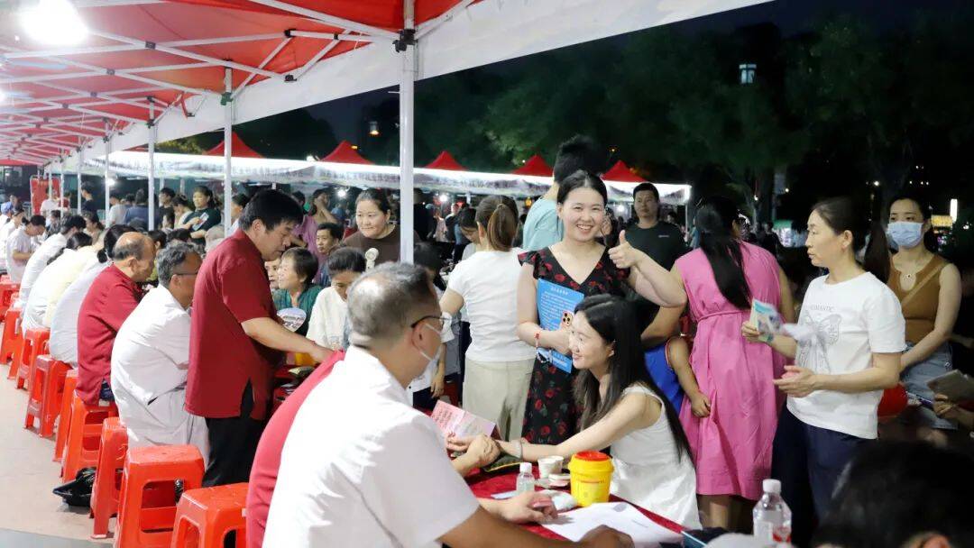 “家門口”的健康煙火氣！濱州中醫藥文化夜市活動走進惠民縣
