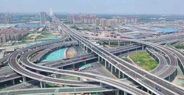 濟南新建零點樞紐互通立交全面恢復通車