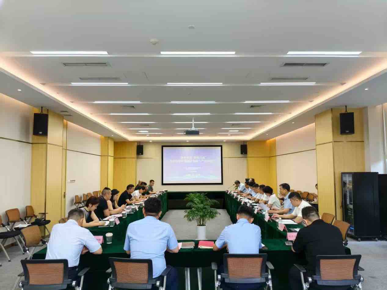 金家嶺金融區舉辦“鏈接共贏”生態平臺
金企對接會