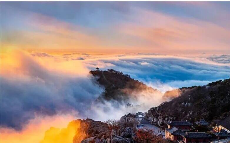 组图丨踏云登泰山 邂逅初秋好时节