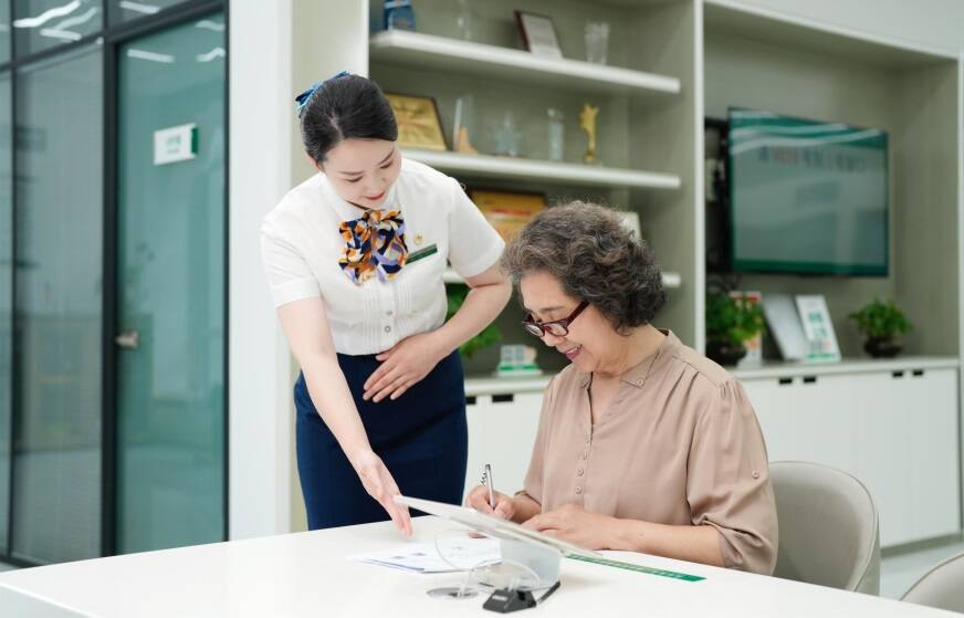 四抓落实在行动丨从“指尖难题”到行业标杆的暖心实践