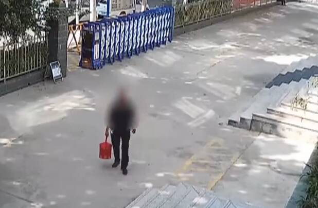 全民反诈在进行 | 男子驾车送11.7万元现金 茌平民警争分夺秒成功拦截
