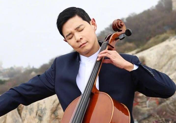 “造化钟神秀”处听黄河澎湃 中韩艺术家泰山共奏《黄河颂》