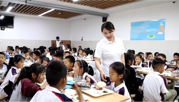 潍坊昌乐：校园设施智慧化改造惠及莘莘学子 “智慧校园”建设提档升级