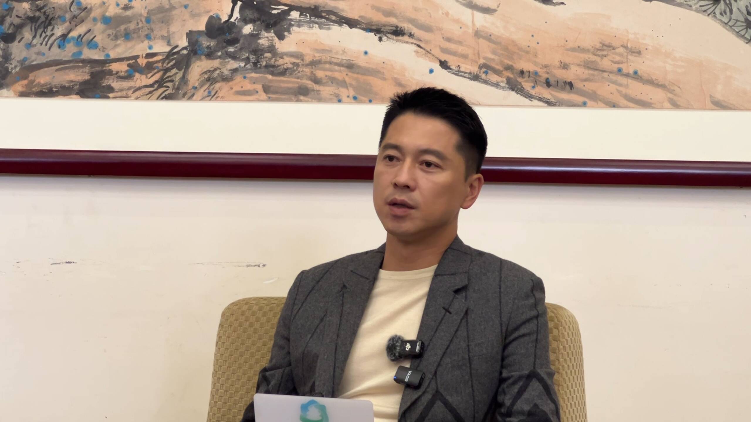 演员王雷：时刻坚持以人民为中心的创作导向 《我们的河山》播出后认真倾听各方反馈